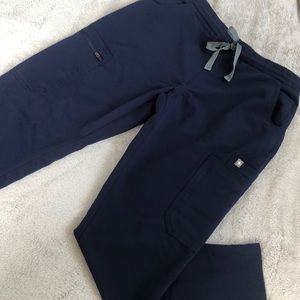 FIGS XS Petite pant scrub